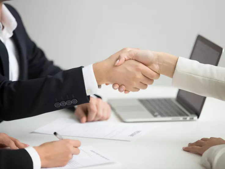 Δημόσιο: Τέλος χρόνου για 165 προσλήψεις και χωρίς πτυχίο