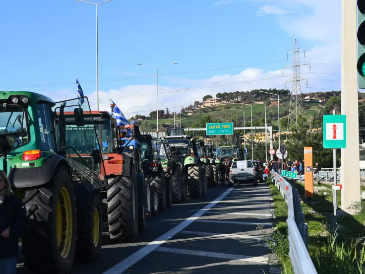 Αγρότες: Κλειστές εθνικές οδοί από σήμερα - Τι θα γίνει τα Χριστούγεννα