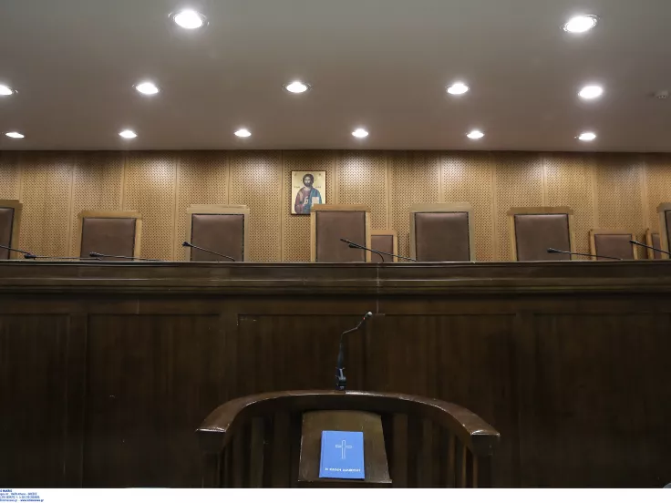 Γραπτός ΕΣΔΙ 2026: Μόνιμοι σε δικαστήρια όλης της Ελλάδας - Πώς θα «κλειδώσετε» επιτυχία