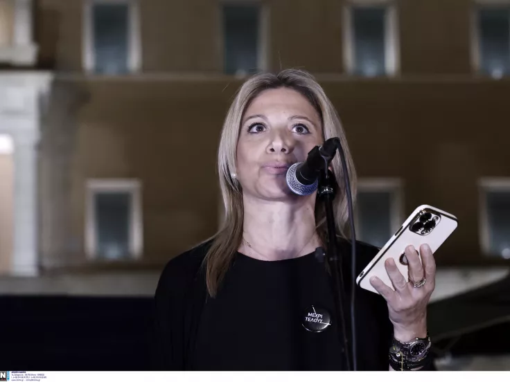 Καρυστιανού: «Το κίνημα οργανώνεται» - Εργάζεται μια επιτροπή «σοφών»  για τη σωτηρία της χώρας