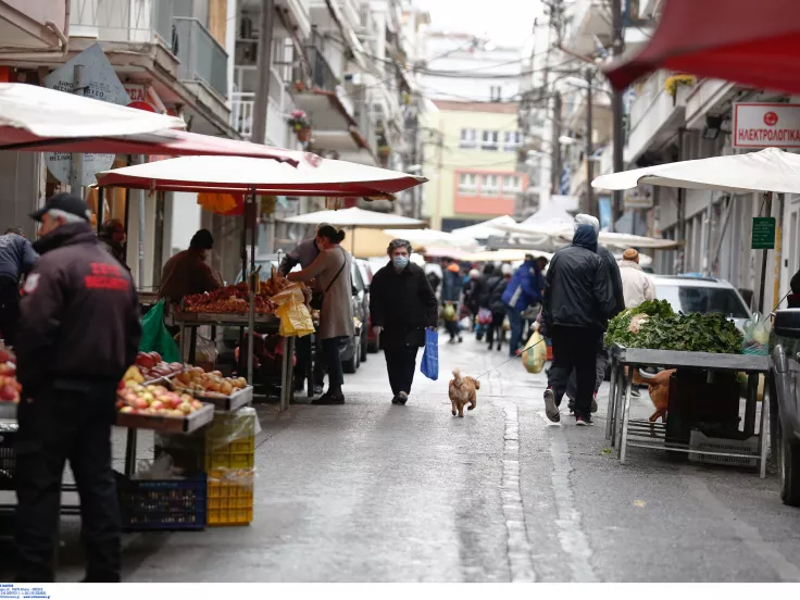 Λαϊκές αγορές: Πανελλαδική απεργία επ’ αόριστον από τις 7 Ιανουαρίου