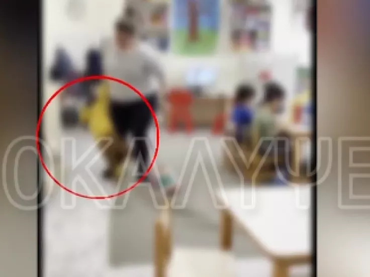 Σοκ στην Πάτρα: Νηπιαγωγός κακοποιούσε νήπια με ειδικές ανάγκες (βίντεο)