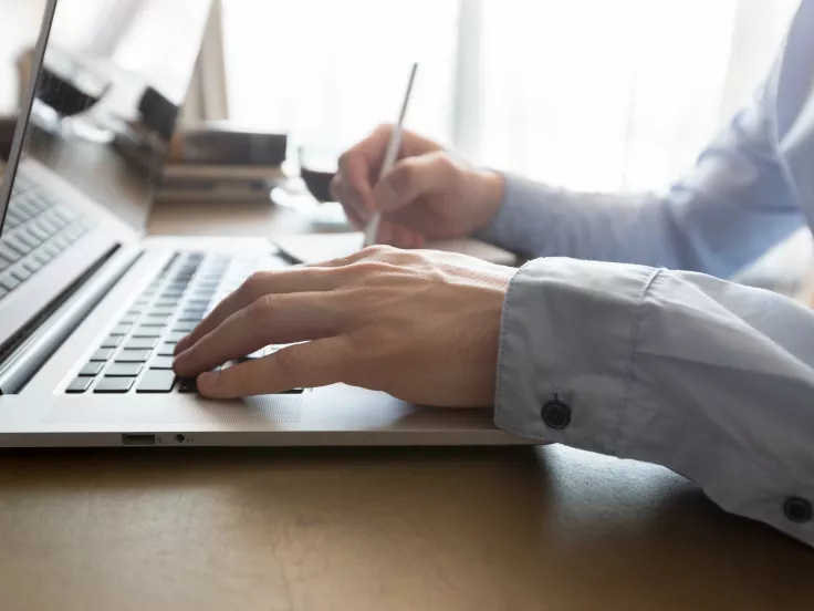 ΥΠΕΣ: 111 μόνιμες θέσεις σε Υπουργεία, Δήμους, Περιφέρειες