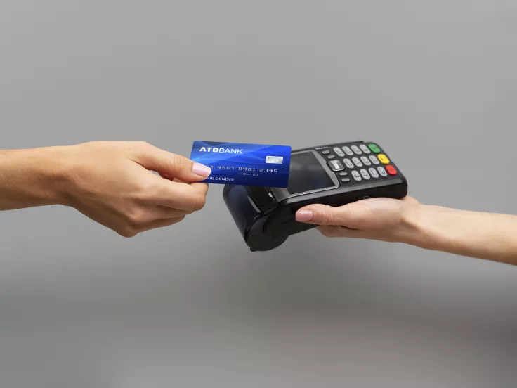 Χωριά χωρίς ΑΤΜ: Αναλήψεις έως 150€ μέχρι και από... μπακάλικα