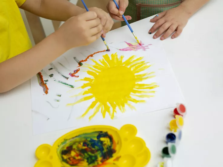 Βρεφονηπιακοί σταθμοί: Λήγουν οι αιτήσεις για 16 προσλήψεις στον Δήμο Ηρακλείου Αττικής