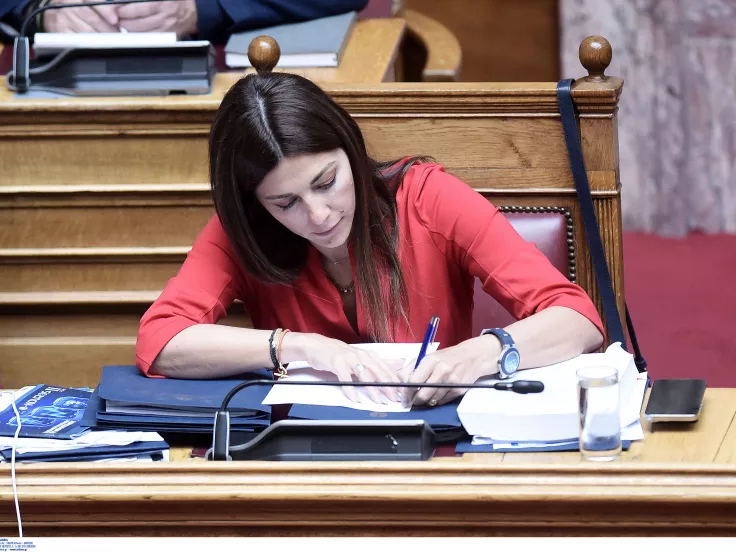 Σχολεία: Τι αλλάζει στον αριθμό μαθητών ανά τμήμα (νηπιαγωγεία - δημοτικά)