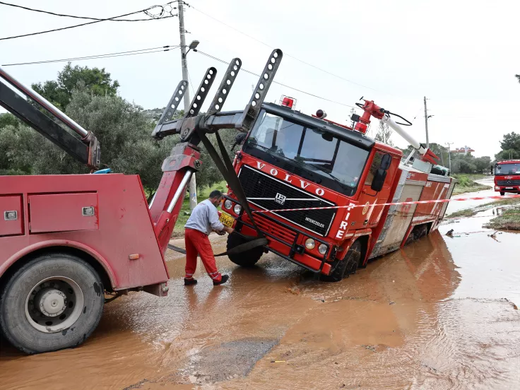 Κακοκαιρία: Πάνω από 1.500 κλήσεις στην Πυροσβεστική - Αντλήσεις υδάτων στην Αττική