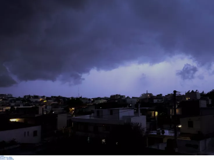 Συναγερμός: Ισχυρή κακοκαιρία από Τετάρτη - Στο «κόκκινο» η Αττική και άλλες 6 περιοχές