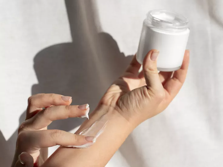 ΕΟΦ: Ανακαλεί παρτίδα καλλυντικού γνωστής εταιρείας