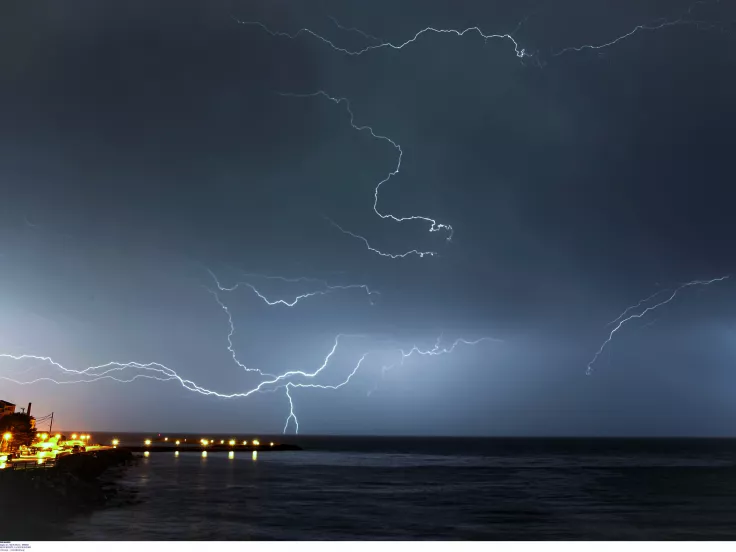 ΕΜΥ: Επικαιροποιήθηκε το έκτακτο δελτίο καιρού - Επικίνδυνα φαινόμενα