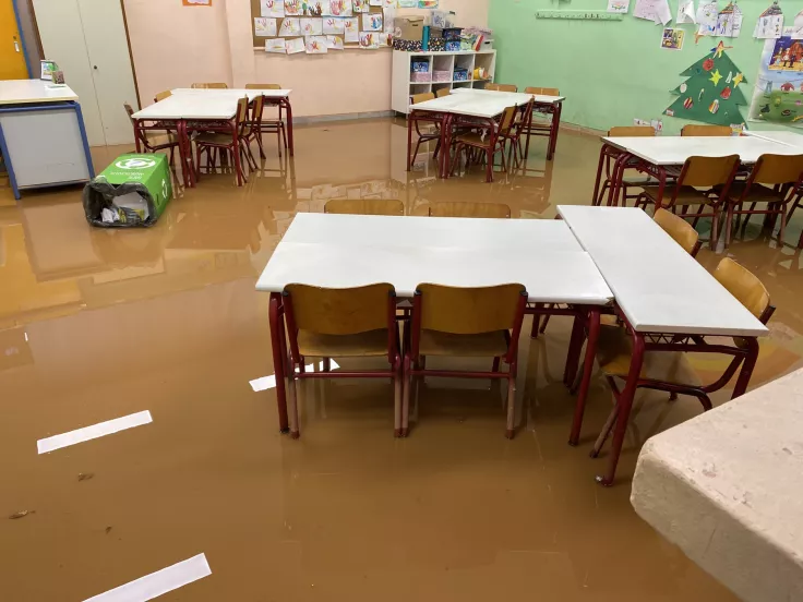 Κακοκαιρία: Πλημμύρισε το 3ο Δημοτικό Κορωπίου - Αδιανόητες εικόνες