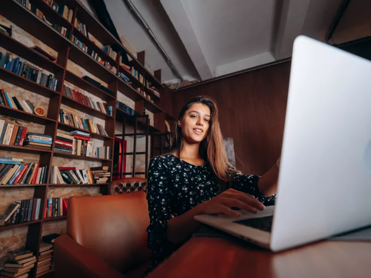 Τι σημαίνει η λέξη «απύθμενος»