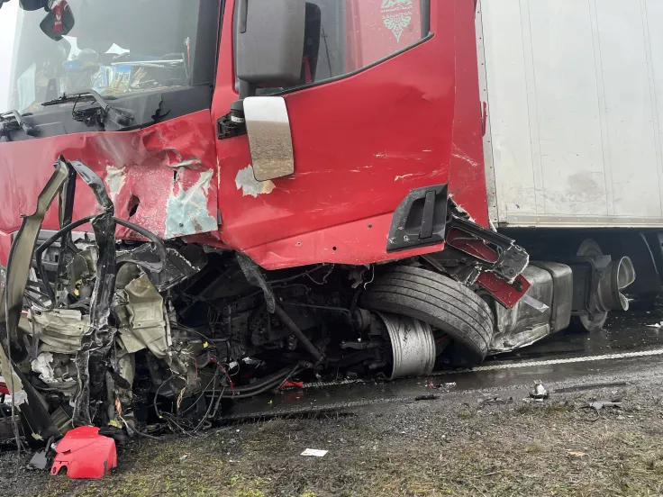 «Πρώτη φορά βλέπω τέτοια συνθήκη»: Συγκλονίζει οδηγός της νταλίκας που χτύπησε το βαν των οπαδών του ΠΑΟΚ