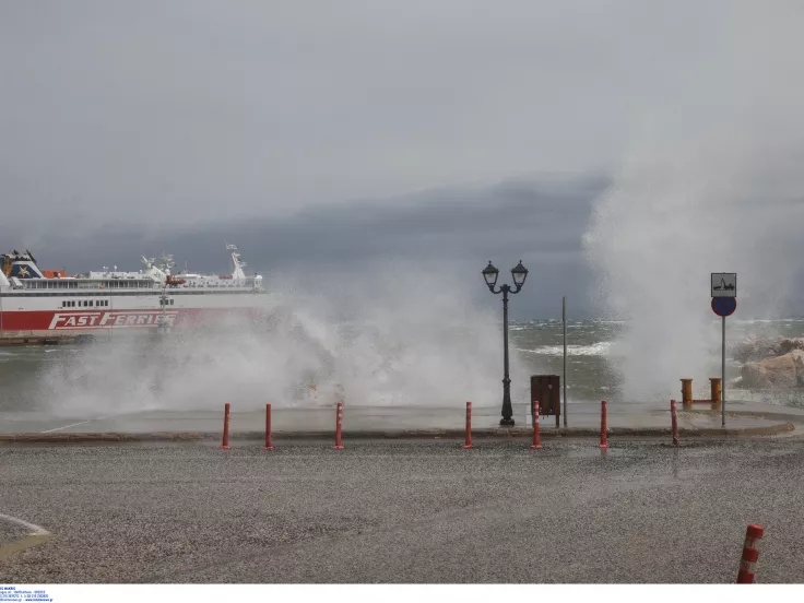 Ακτοπλοϊκά δρομολόγια: Προβλήματα από τους ισχυρούς ανέμους