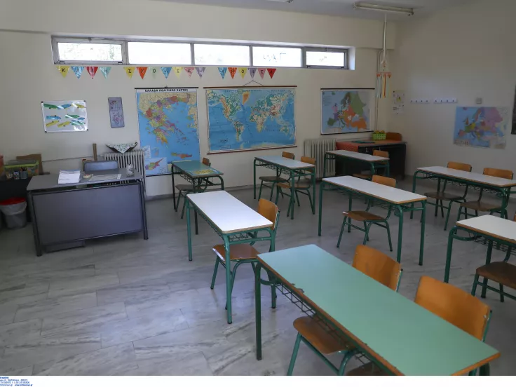 Σέρρες: Σε διαθεσιμότητα η εκπαιδευτικός που «φίμωσε» μαθητή με χαρτοταινία - Διατάχθηκε ΕΔΕ