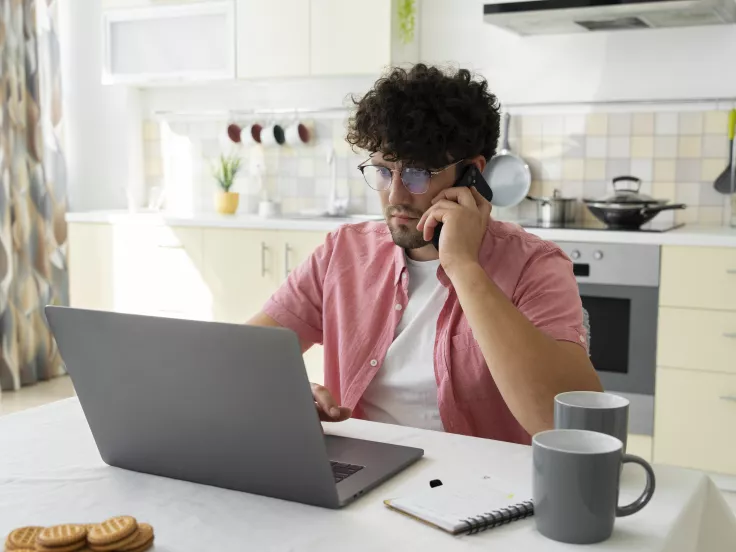 Θέσεις εργασίας και προσλήψεις