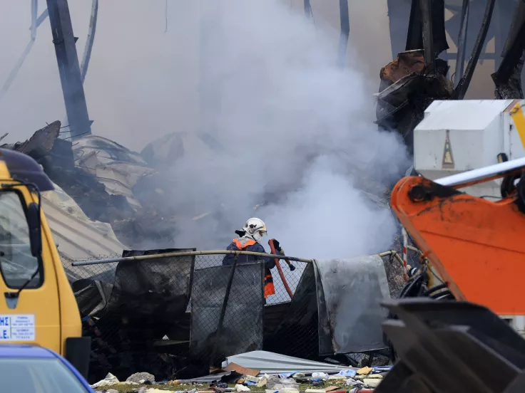 Πυροσβεστική για «Βιολάντα»: Πολύμηνη διαρροή προπανίου οδήγησε στην έκρηξη