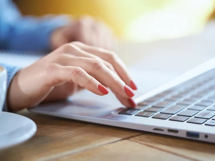 ΔΥΠΑ: Επιδότηση 17.500 ευρώ σε ανέργους - Από σήμερα οι αιτήσεις