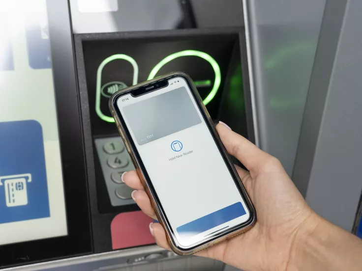 Επίδομα 409 ευρώ κάθε μήνα από τον ΟΠΕΚΑ - Δείτε αν το δικαιούστε