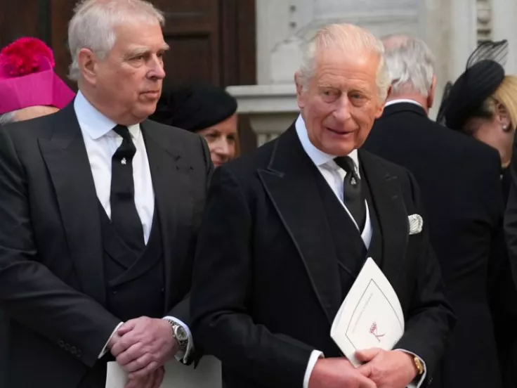 Σύλληψη πρίγκιπα Άντριου: Τι δήλωσε ο βασιλιάς της Αγγλίας