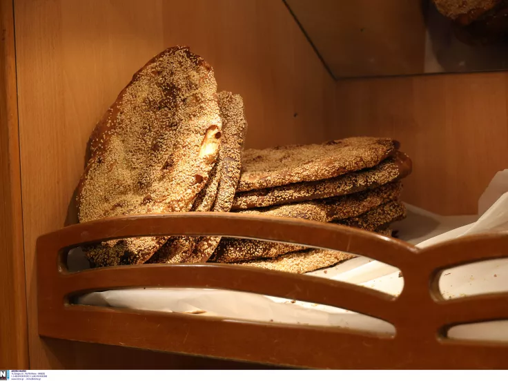 Καθαρά Δευτέρα 2026: Έως και 5 ευρώ η τιμή της λαγάνας - Στα ύψη τα θαλασσινά