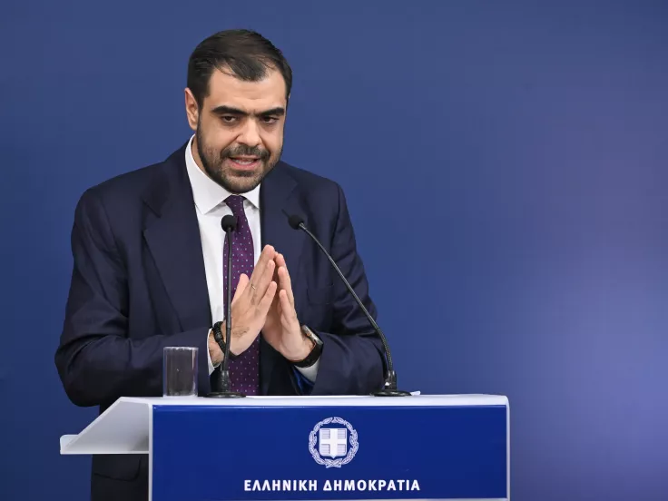 Μαρινάκης για τις εικόνες των 200 εκτελεσθέντων κομμουνιστών: «Να αποκτηθούν, εφόσον είναι γνήσιες»