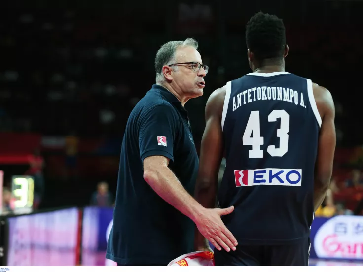 Πέθανε ο προπονητής Θανάσης Σκουρτόπουλος - Θρήνος στο ελληνικό μπάσκετ