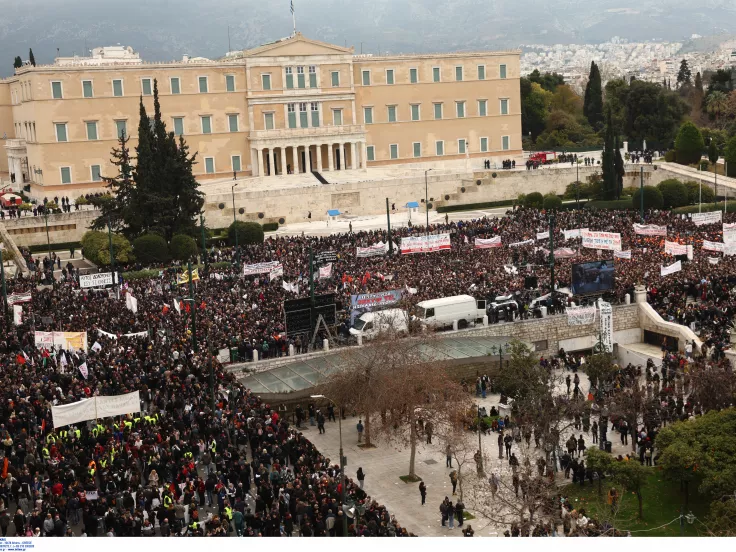 Τέμπη: Μαζική συγκέντρωση στο Σύνταγμα στις 28 Φεβρουαρίου