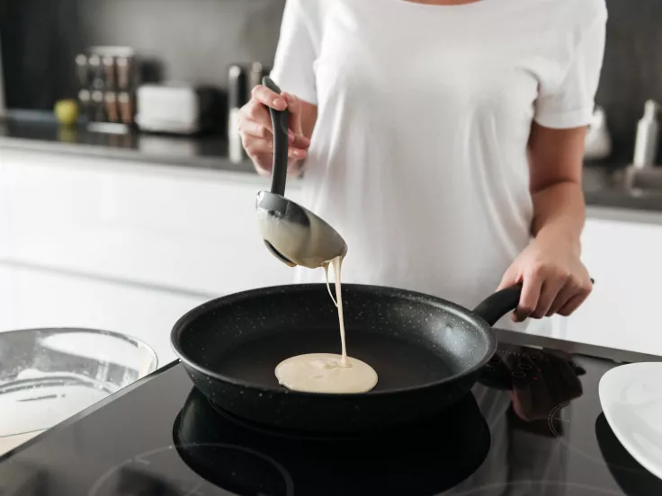 Τα πέντε λάθη με το τηγάνι που όλοι κάνουμε - Πώς να τα αποφύγουμε