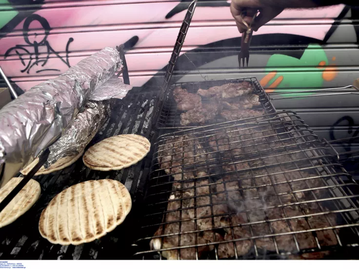 Τσικνοπέμπτη 2026: Τι θα πρέπει να προσέξετε στο ψήσιμο