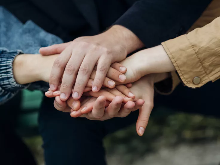 Επίσημο! ««Νταντάδες της Γειτονιάς»: Μετά το Πάσχα οι αιτήσεις