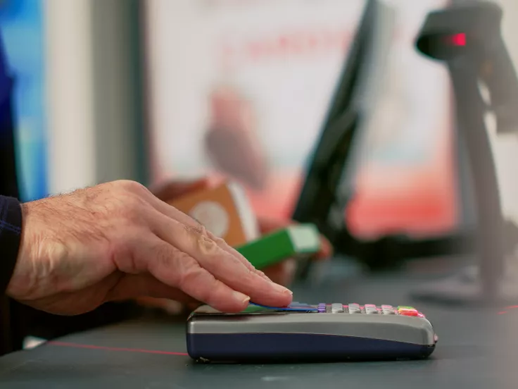 Συντάξεις Απριλίου 2026: «Κλείδωσαν» οι ημερομηνίες πληρωμής - Πότε θα δείτε τα χρήματα 