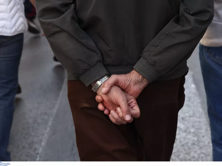 Συντάξεις Απριλίου 2026: Ποιοι θα δουν πρώτοι τα χρήματα στα ΑΤΜ