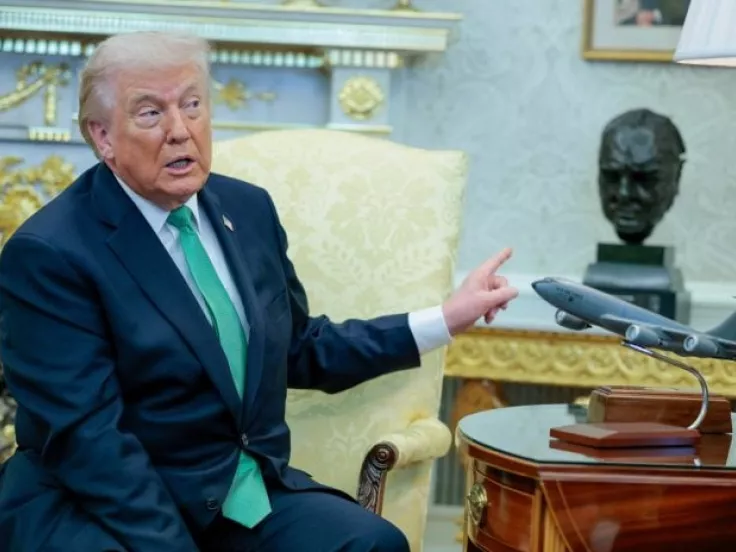 Τραμπ: «Παγώνει» κάθε στρατιωτική ενέργεια κατά ιρανικών ενεργειακών υποδομών