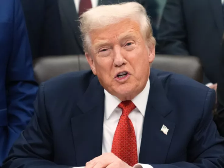 Τελεσίγραφο Τραμπ: Αν το Ιράν δεν ανοίξει τα Στενά του Ορμούζ, θα ανατινάξουμε τους σταθμούς ηλεκτρικής ενέργειας, τις πετρελαιοπηγές τους και το νησί Χαργκ