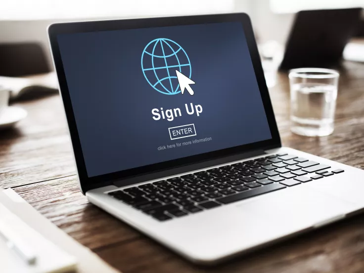 Νέα vouchers 200 και 300 ευρώ: Πότε ανοίγουν οι αιτήσεις