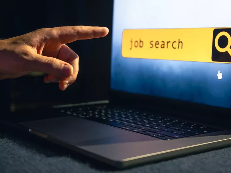 Πώς να κάνεις το job hunting λιγότερο ψυχοφθόρο