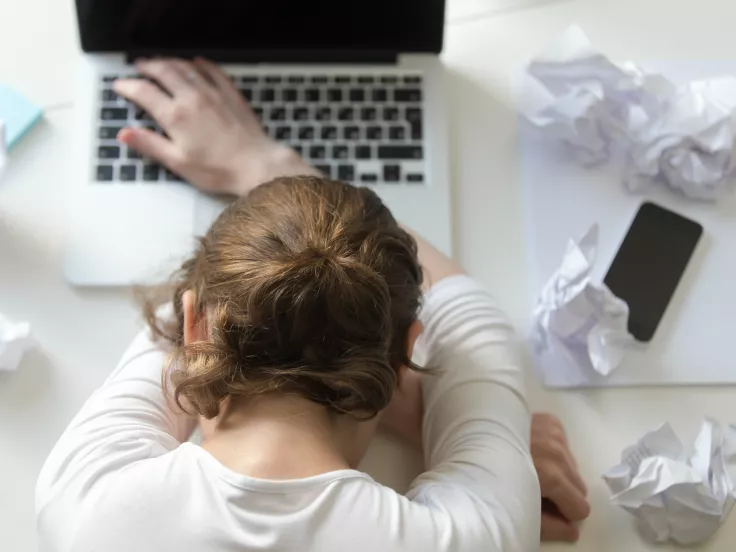 Ξεκινάς την πρώτη σου δουλειά; Τα 5 λάθη που πρέπει να αποφύγεις