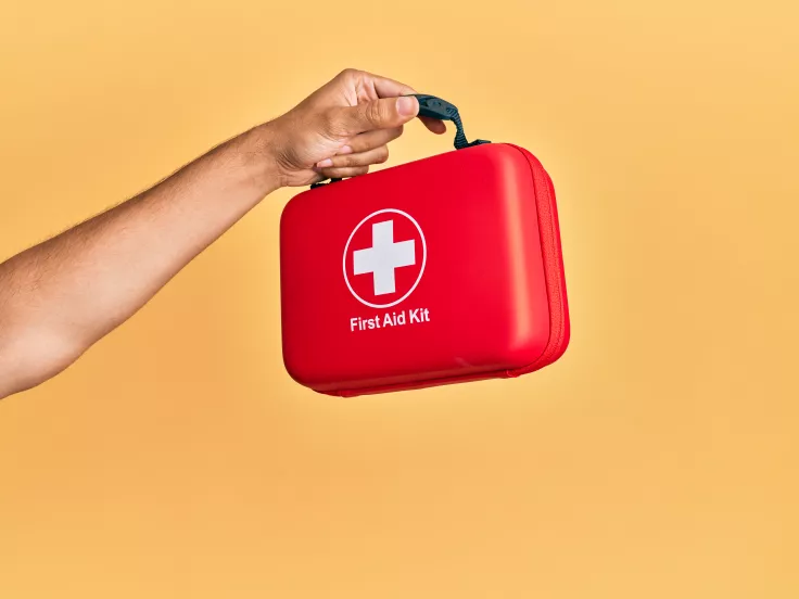 Αυτοκίνητο: Τι θα πρέπει να περιέχει το φαρμακείο από τον Ιούλιο (ΦΕΚ)