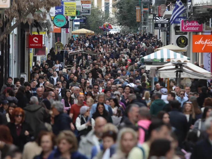 Πασχαλινό ωράριο: Πώς θα λειτουργήσουν τα καταστήματα έως το Μ. Σάββατο