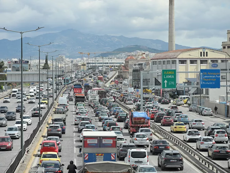 Κίνηση τώρα: Πού υπάρχει μποτιλιάρισμα σήμερα στην Αττική