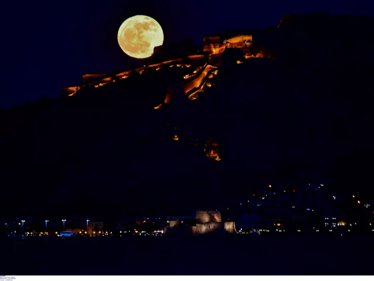 Πανσέληνος Μαΐου: Πότε θα δούμε στον ουρανό το φεγγάρι των λουλουδιών