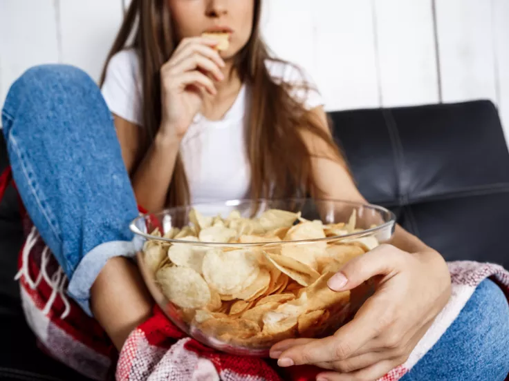 Λαχταράς σνακ; Δες τι να φας αντί για πατατάκια χωρίς τύψεις