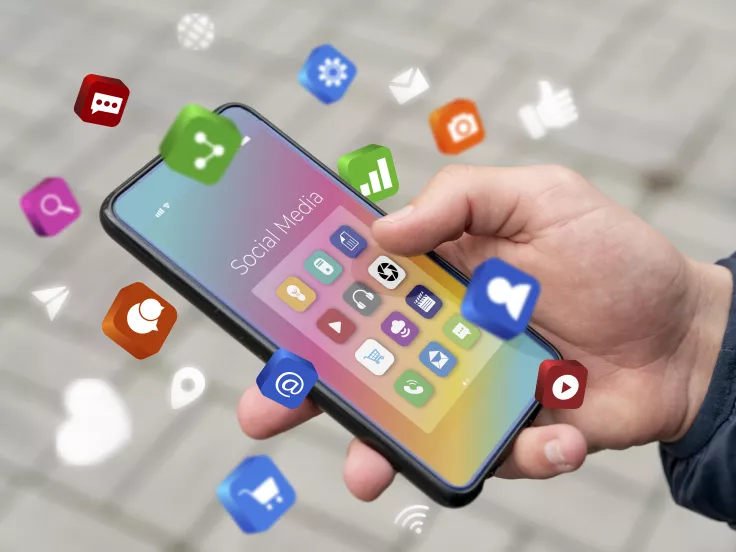 Τέλος το Facebook, το Instagram, το TikTok και το Snapchat για παιδιά κάτω των 15 ετών