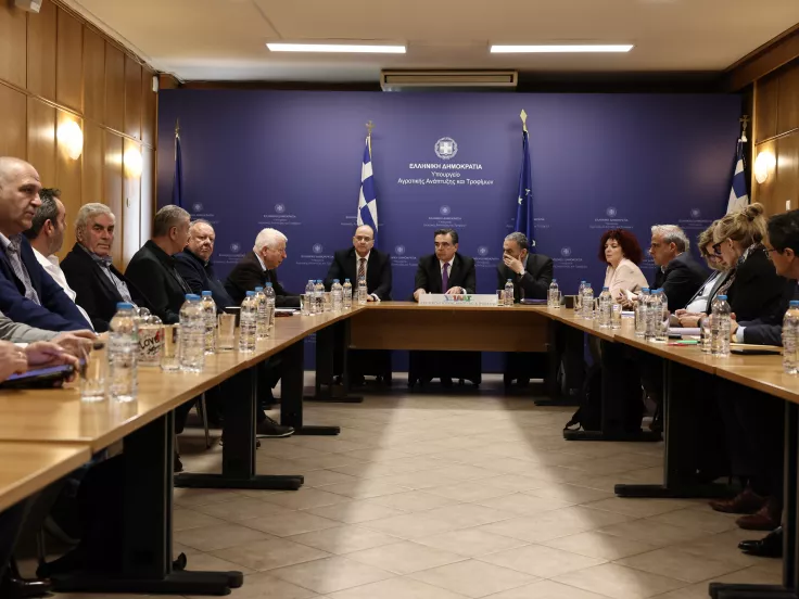 ΥΠΑΑΤ για αφθώδη πυρετό στη Λέσβο: Σχέδιο για ελεγχόμενη διακίνηση τυριών και ενίσχυση με 10 κτηνιάτρους