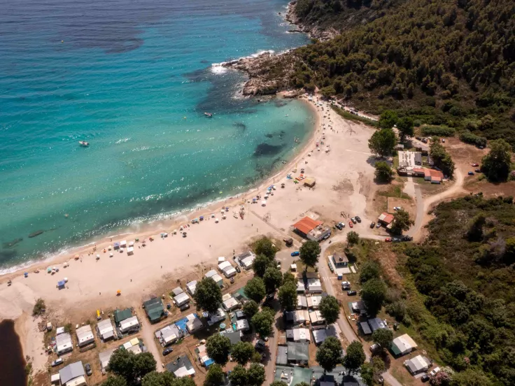 Θερινή σεζόν: Προσλήψεις στο Κάμπινγκ Πλατανίτσι