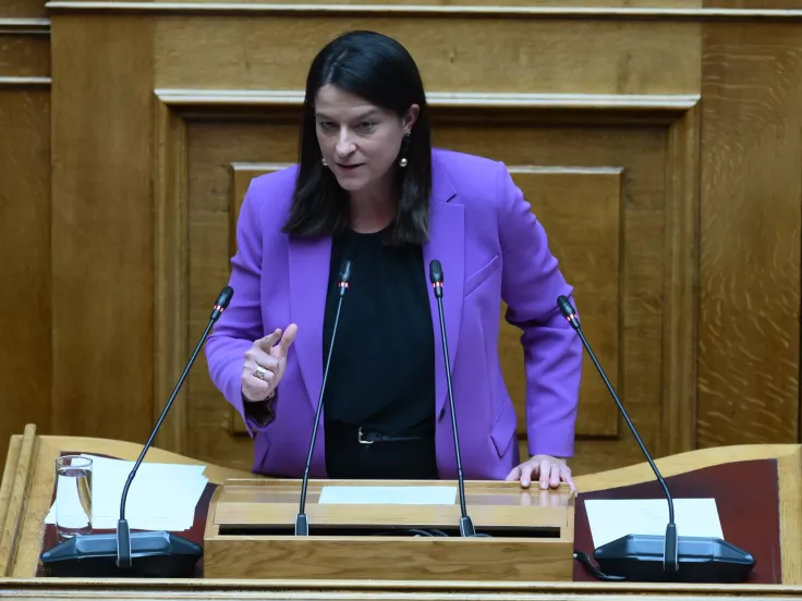 Κεραμέως: Επεκτείνεται άμεσα η ψηφιακή κάρτα εργασίας