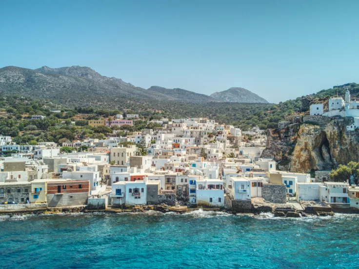 νίσυρος