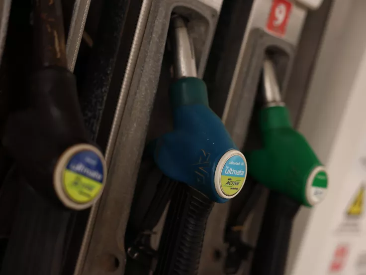 Fuel Pass 2026: Μέχρι πότε μπορείτε να εξαργυρώσετε το voucher για τα καύσιμα