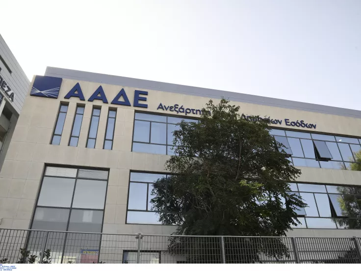 ΑΑΔΕ: Ανακατανέμονται 470 οργανικές θέσεις - Ποιες υπηρεσίες ενισχύονται